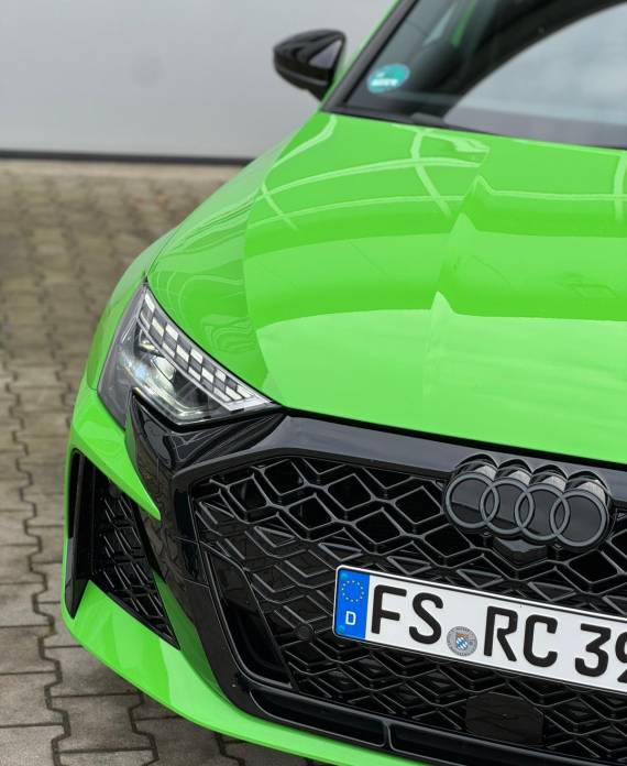 WhatsApp Image 2025-10-22 at 22.09.24